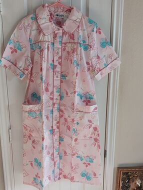 Vtg '80s Snap Front Duster Housecoat, Deadstock Kmart Eyefuls Butterfly